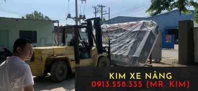 Cho thuê xe nâng và dịch vụ đóng rút hàng lên Container tại Tân Uyên, Bình Dương
